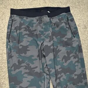 Rhone High Stretch Versatility Nylon Jogger Pants Camouflage Men's Large